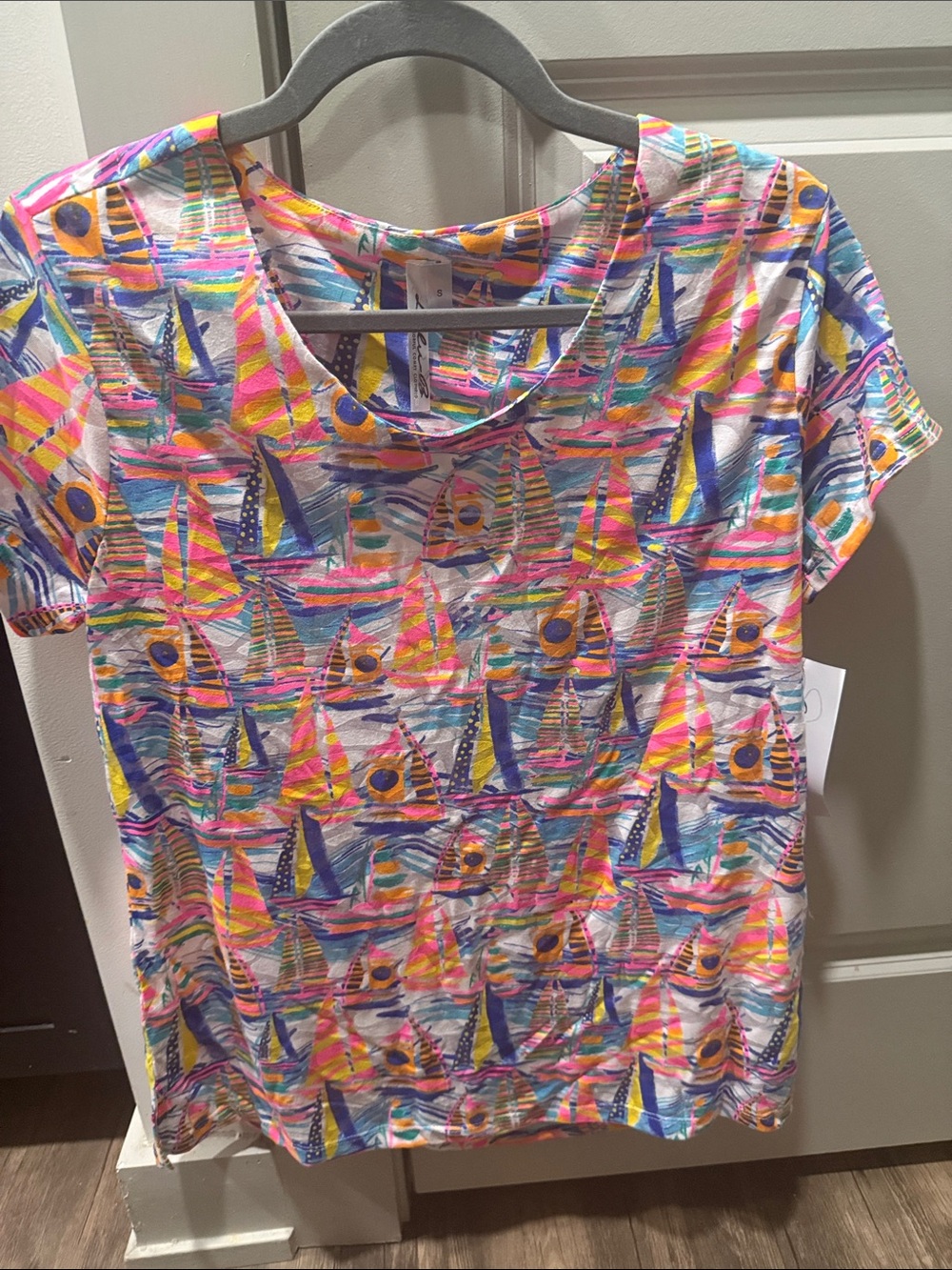 Lulu-B Multicolor Sailboat Print Short Sleeve Top